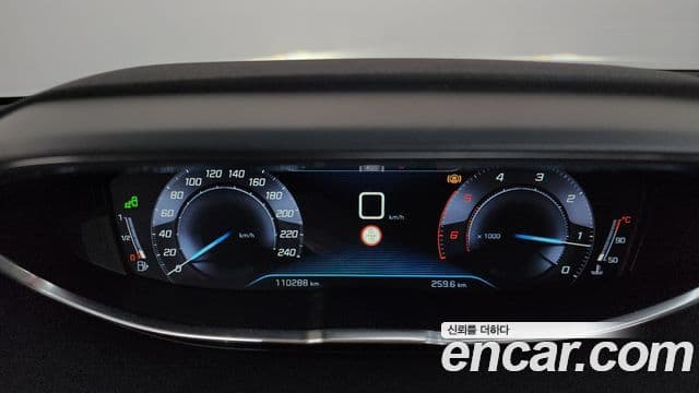 Peugeot 3008 2세대 1.5 BlueHDi Allure, 2019 8