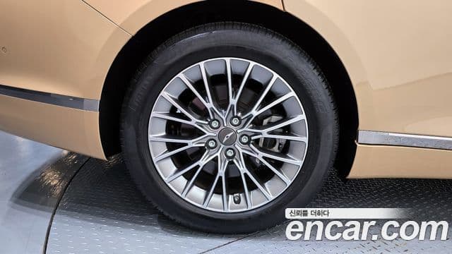 Genesis G80 (RG3) бензин 2.5 турбо AWD, 2021 все фото