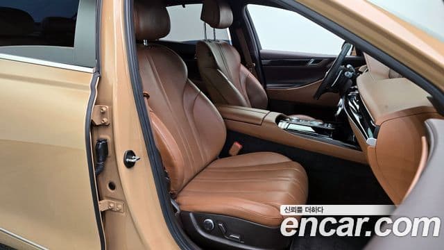 Genesis G80 (RG3) бензин 2.5 турбо AWD, 2021 10