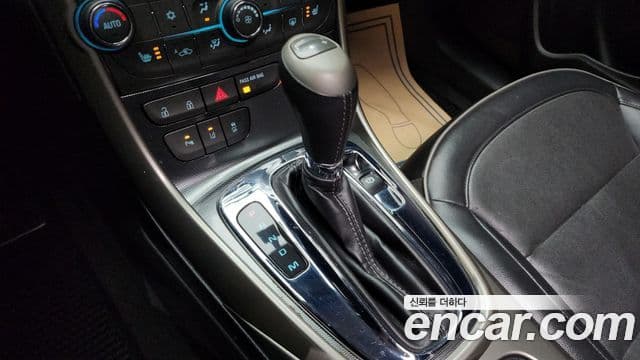 Chevrolet(GM대우) Malibu 2.0 LTZ Deluxe Pack(Black Wheels), 2012 9