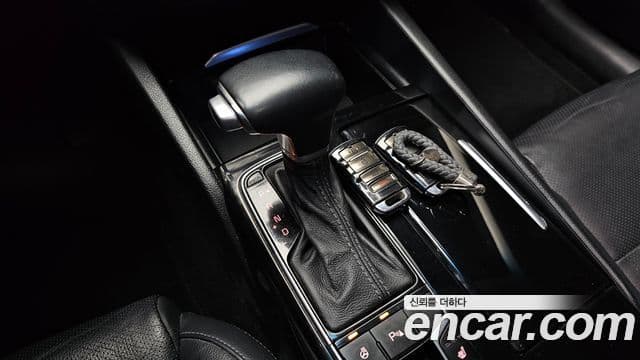 Kia All New K7 Prestige, 2016 9
