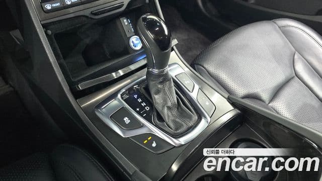 Hyundai Grandeur HG Modern, 2016 9