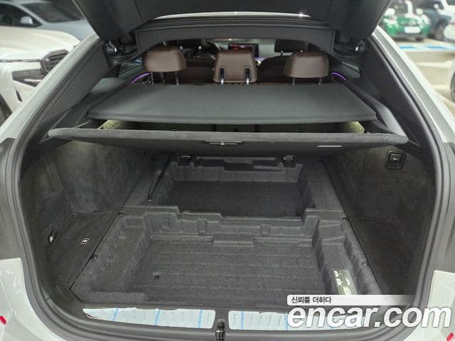 BMW 6시리즈 GT (G32) 620d xDrive M Sport, 2022 18