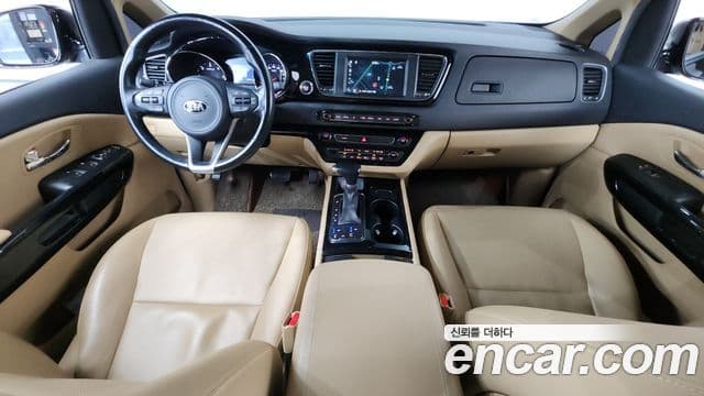 Kia All New Carnival Prestige, 2018 7