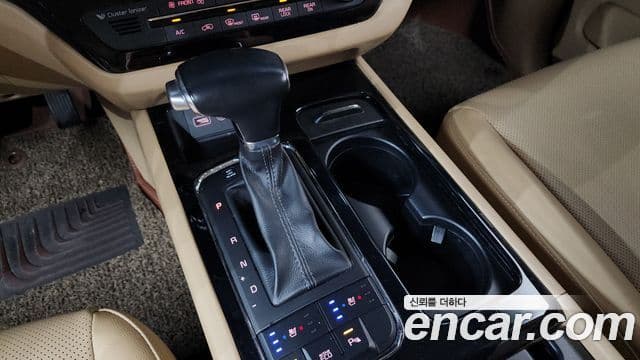 Kia All New Carnival Prestige, 2018 9