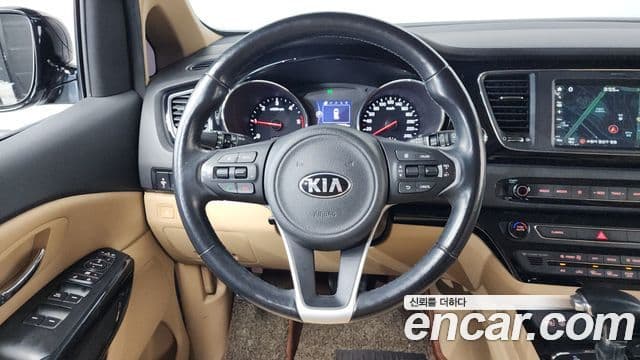Kia All New Carnival Prestige, 2018 13