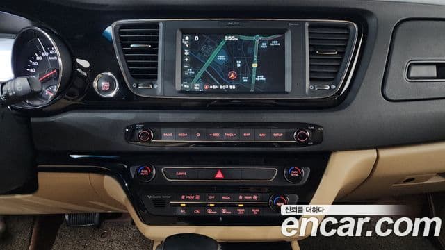 Kia All New Carnival Prestige, 2018 14