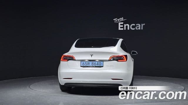 Tesla модель 3 Long Range AWD, 2021 4