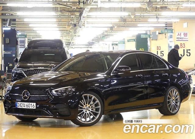 Mercedes-Benz E-класс W213 AMG Line, 2022 1