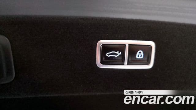 Genesis G90 (RS4) бензин 3.5 турбо AWD, 2023 20