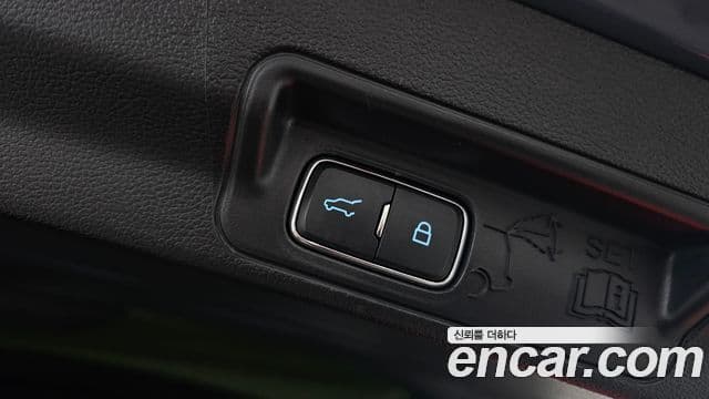 Ford Explorer 6세대 2.3 ST-Line 4WD, 2025 16