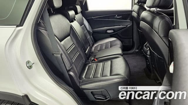 Kia All New Sorento Prestige, 2016 12