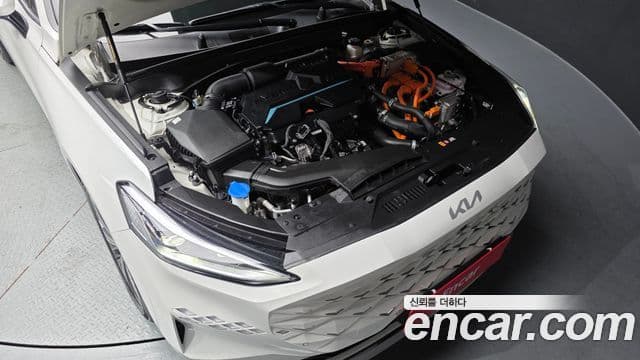 Kia K8 гибрид Signature, 2024 6