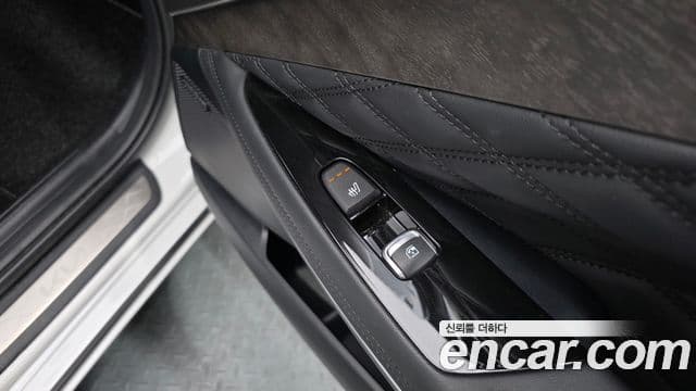 Kia K8 гибрид Signature, 2024 19