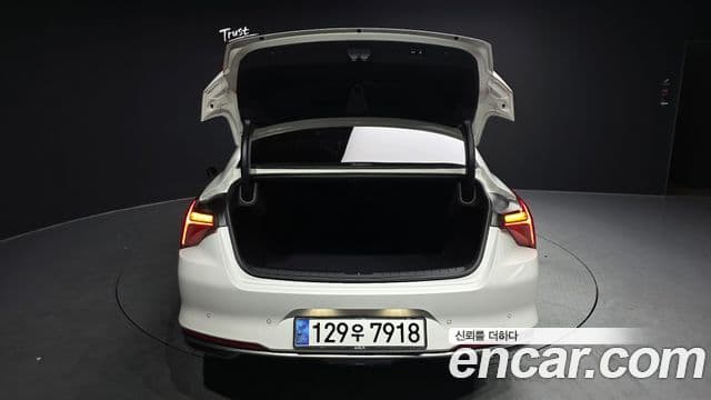 Kia K8 гибрид Signature, 2024 20