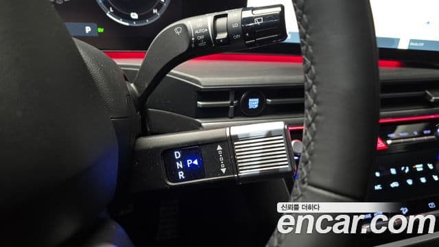 Hyundai Santa Fe (MX5) Calligraphy, 2025 9