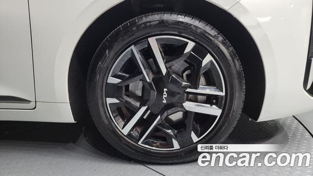 Kia The / новый New K8 Prestige, 2025 все фото