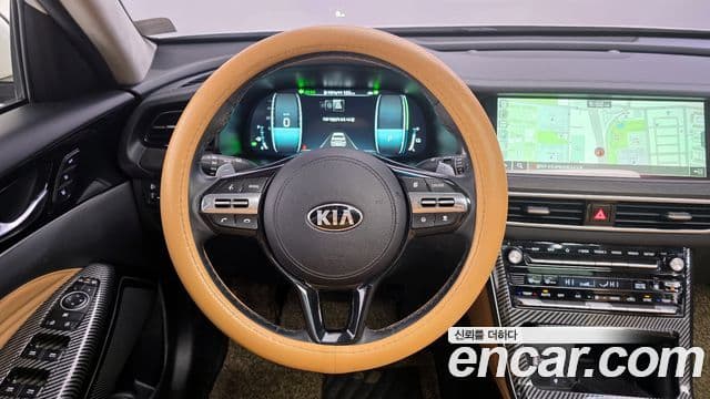 Kia K7 Premier гибрид Signature, 2020 13