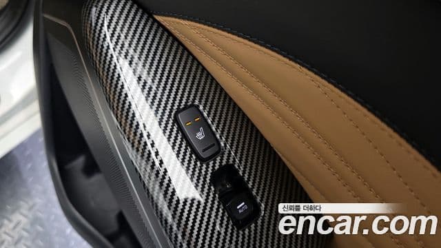 Kia K7 Premier гибрид Signature, 2020 19