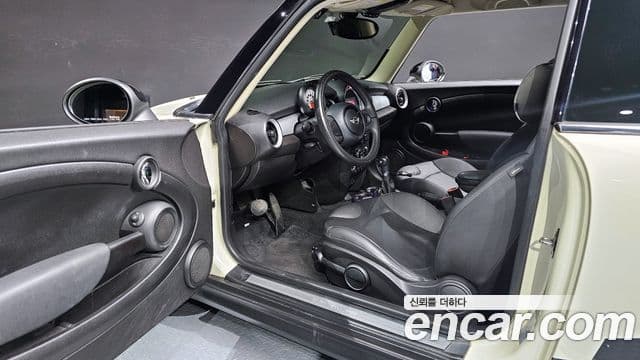 Mini Cooper D 2세대, 2013 10