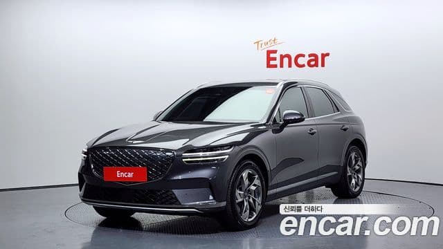 Genesis electrified GV70 e-AWD, 2022 1