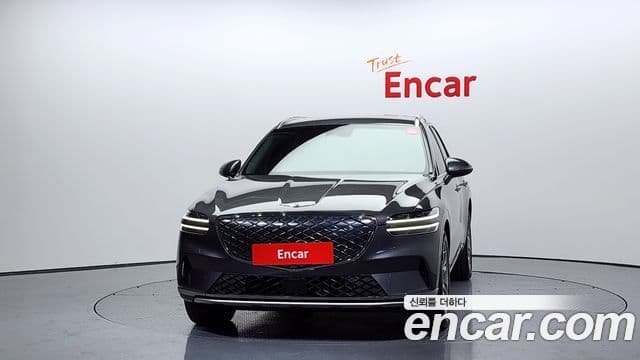 Genesis electrified GV70 e-AWD, 2022 3