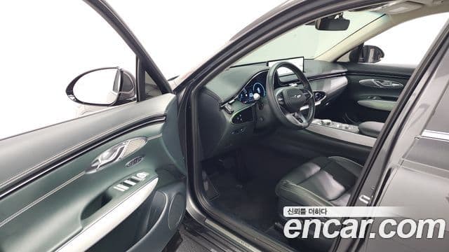 Genesis electrified GV70 e-AWD, 2022 10