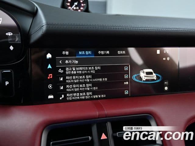 Porsche 타이칸 4S, 2025 17