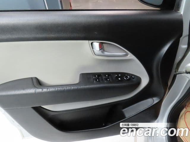 Kia Ray фургон / люксовая версия, 2014 14