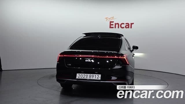 Kia K8 Prestige(арендный автомобиль), 2022 4