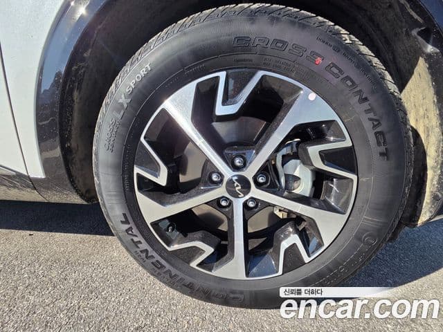 Kia Sportage 5세대 гибрид Signature 2WD, 2024 19