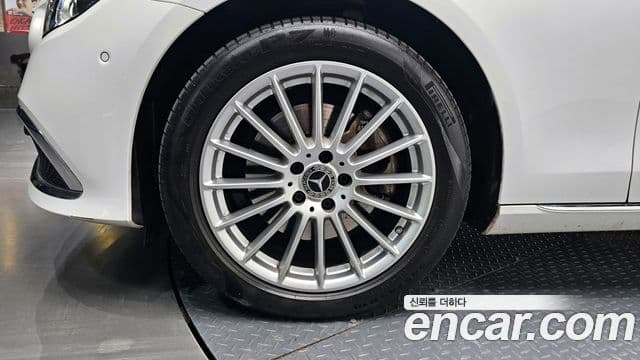 Mercedes-Benz E-класс W213 Exclusive, 2023 все фото