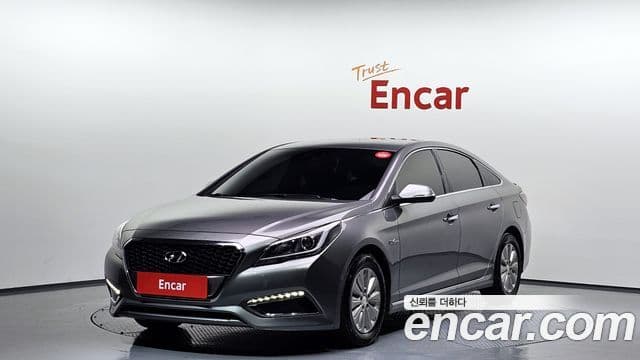 Hyundai LF Sonata гибрид Modern, 2017 1