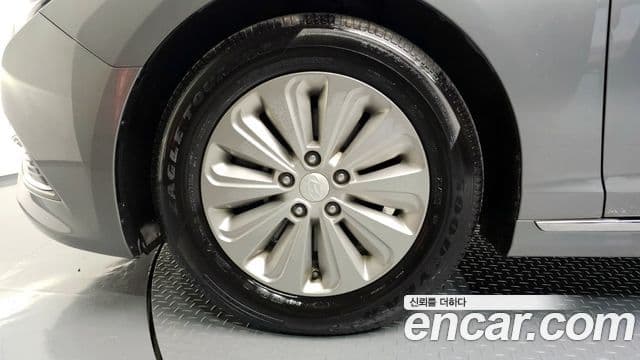 Hyundai LF Sonata гибрид Modern, 2017 все фото