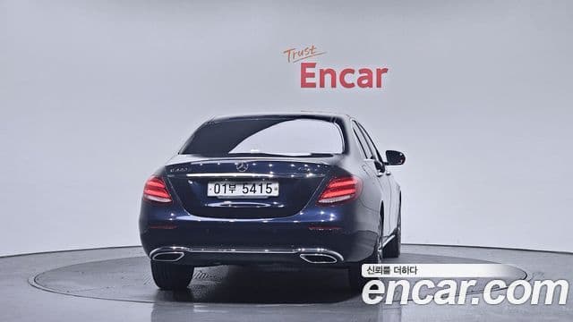 Mercedes-Benz E-класс W213 Avantgarde, 2019 4