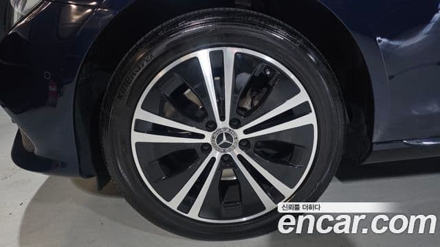 Mercedes-Benz E-класс W213 Avantgarde, 2019 все фото