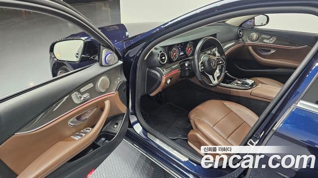 Mercedes-Benz E-класс W213 Avantgarde, 2019 11