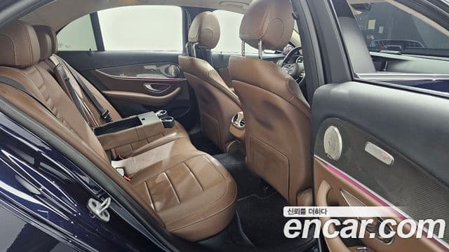 Mercedes-Benz E-класс W213 Avantgarde, 2019 12