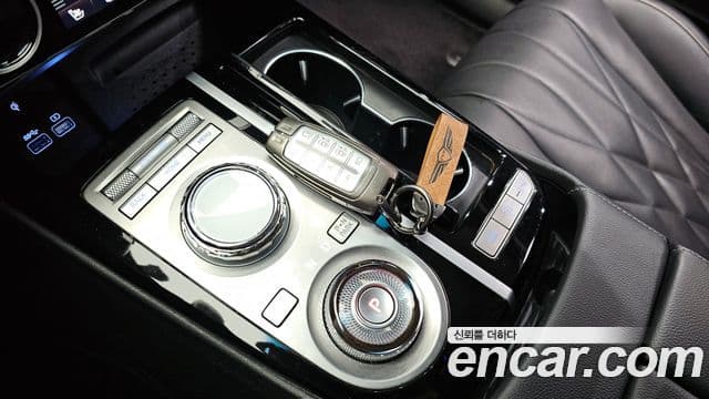 Genesis G80 (RG3) бензин 2.5 турбо AWD, 2023 9