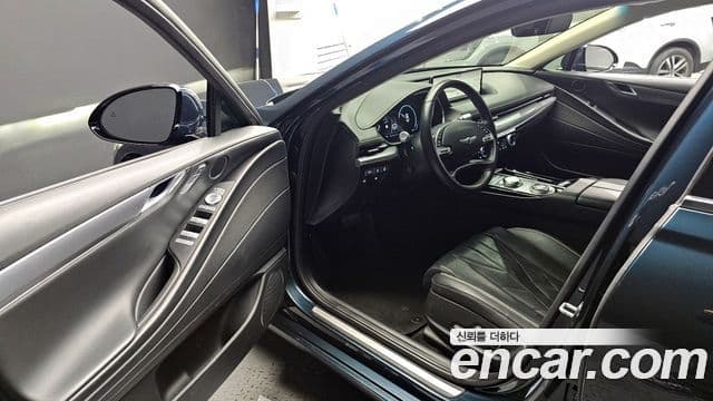 Genesis G80 (RG3) бензин 2.5 турбо AWD, 2023 10