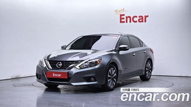 Nissan 알티마 L33, 2017 1