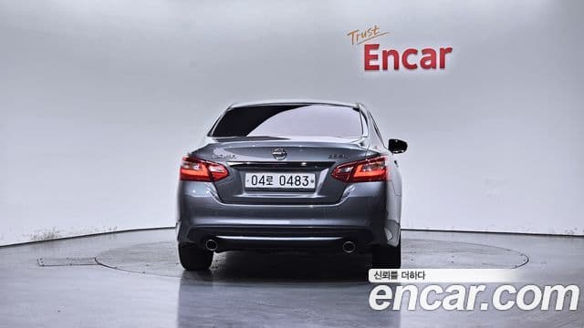 Nissan 알티마 L33, 2017 4