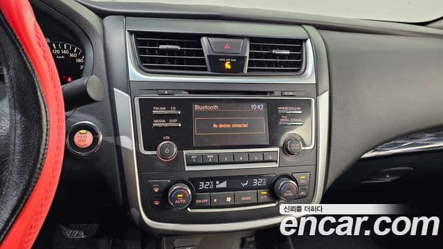 Nissan 알티마 L33, 2017 14