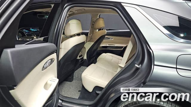 Genesis GV70, 2021 12