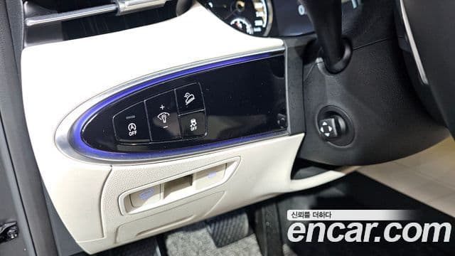 Genesis GV70, 2021 13