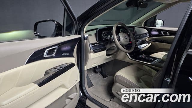 Kia Carnival 4세대 Signature, 2021 10