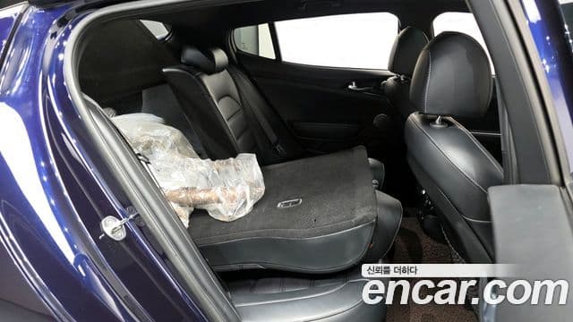 Kia 스팅어 Platinum, 2018 12