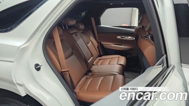 Genesis GV70, 2024 12