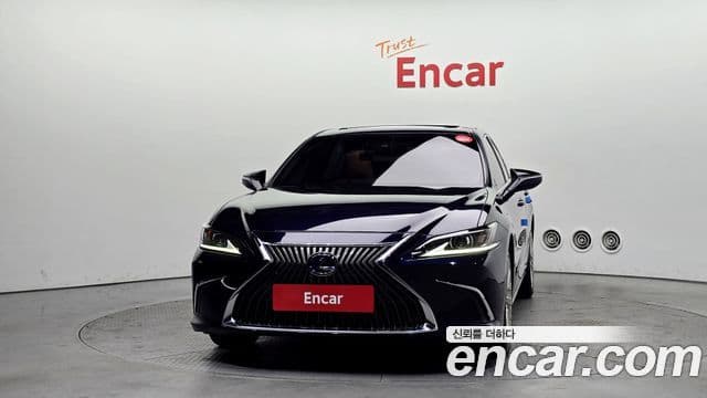 Lexus ES300h 7세대 Luxury Plus, 2019 3