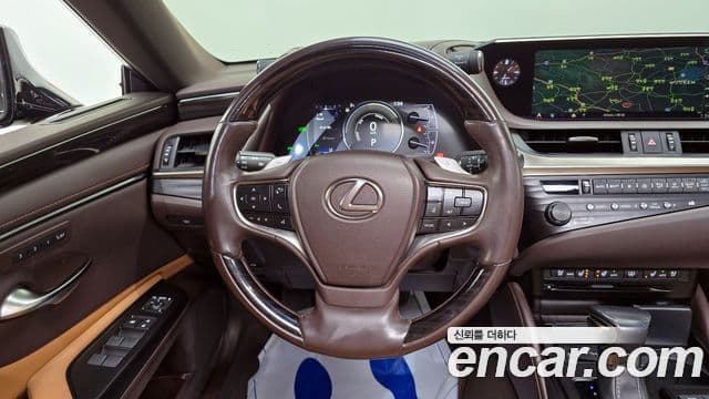 Lexus ES300h 7세대 Luxury Plus, 2019 13